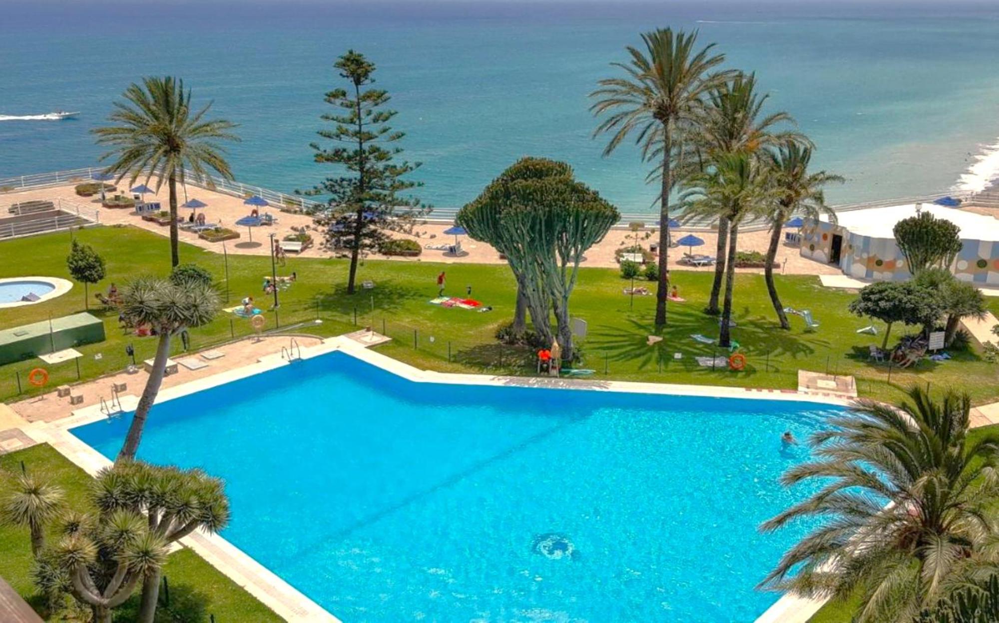 Santa Clara Modern & Exclusive Seafront Apartment 토레몰리노스 외부 사진