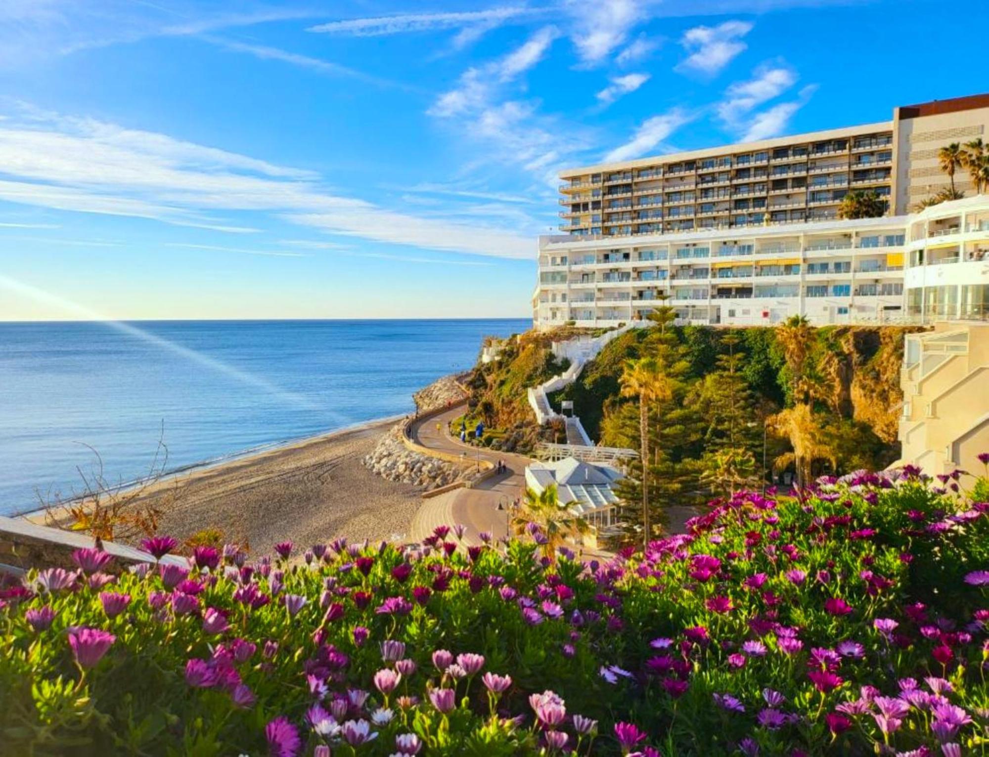 Santa Clara Modern & Exclusive Seafront Apartment 토레몰리노스 외부 사진